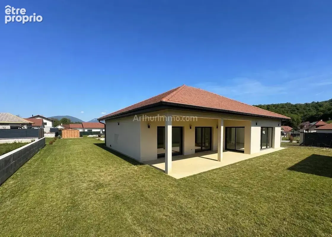 Maison à MAGNIEU