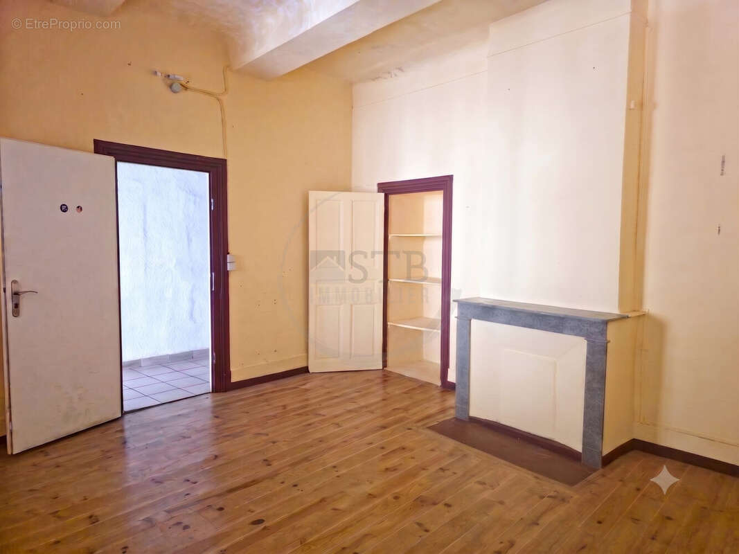 Appartement 104 m² à Privas  - photo 2