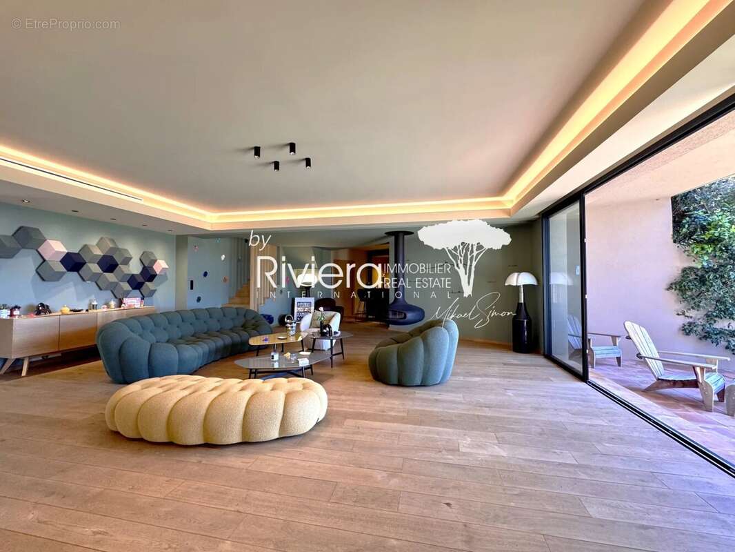 Maison à LA CROIX-VALMER