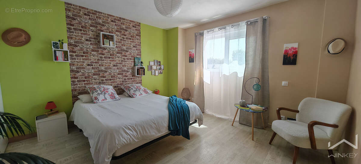 Maison à CINTRE