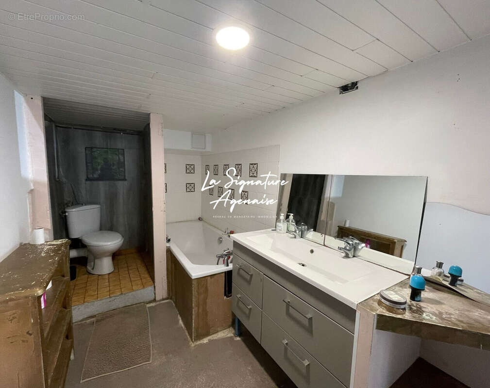 Maison à LE PASSAGE