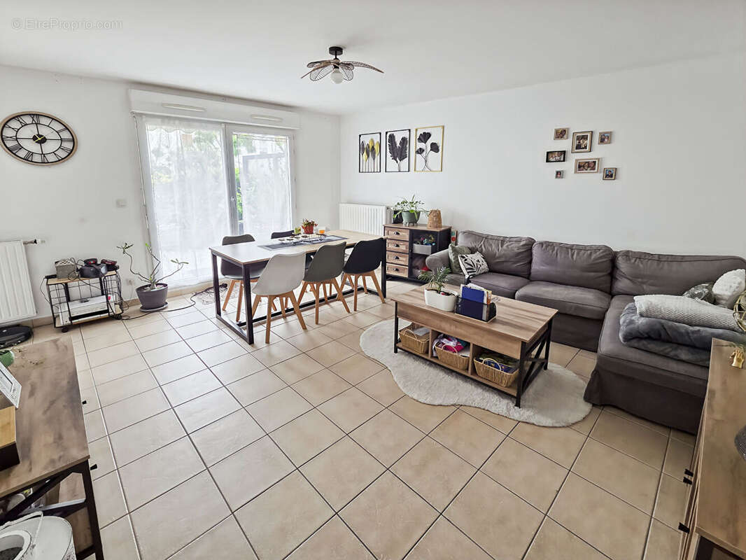 Appartement à DOURDAN