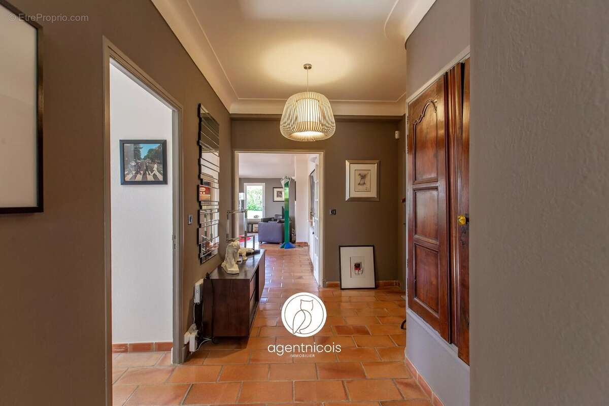 Maison à SAINT-JEANNET