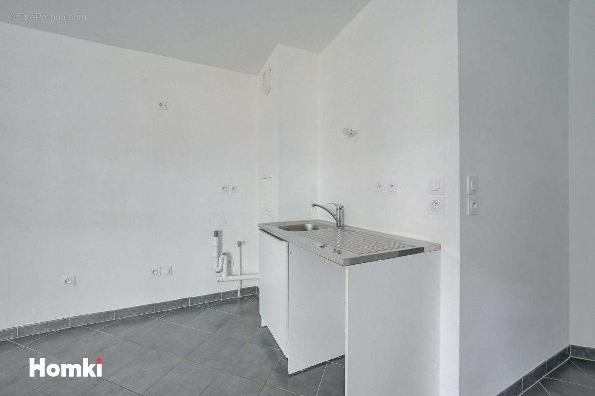 Appartement à LE PLESSIS-ROBINSON