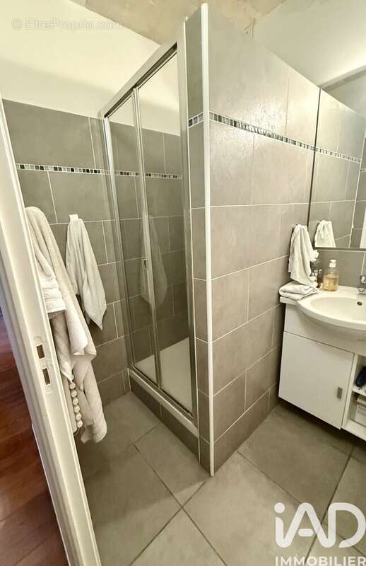 Photo 6 - Appartement à CHARENTON-LE-PONT
