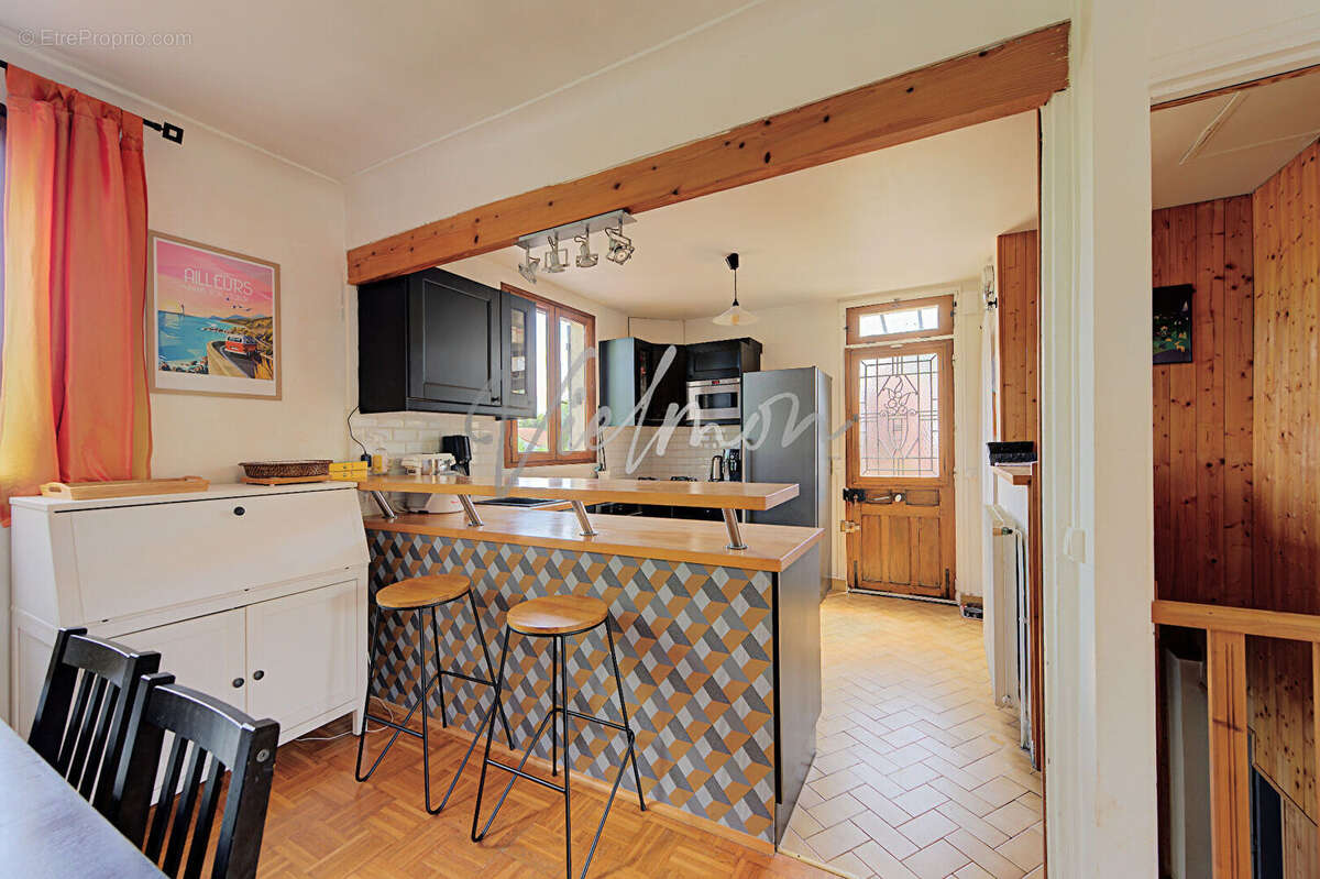 Maison à MAREIL-MARLY