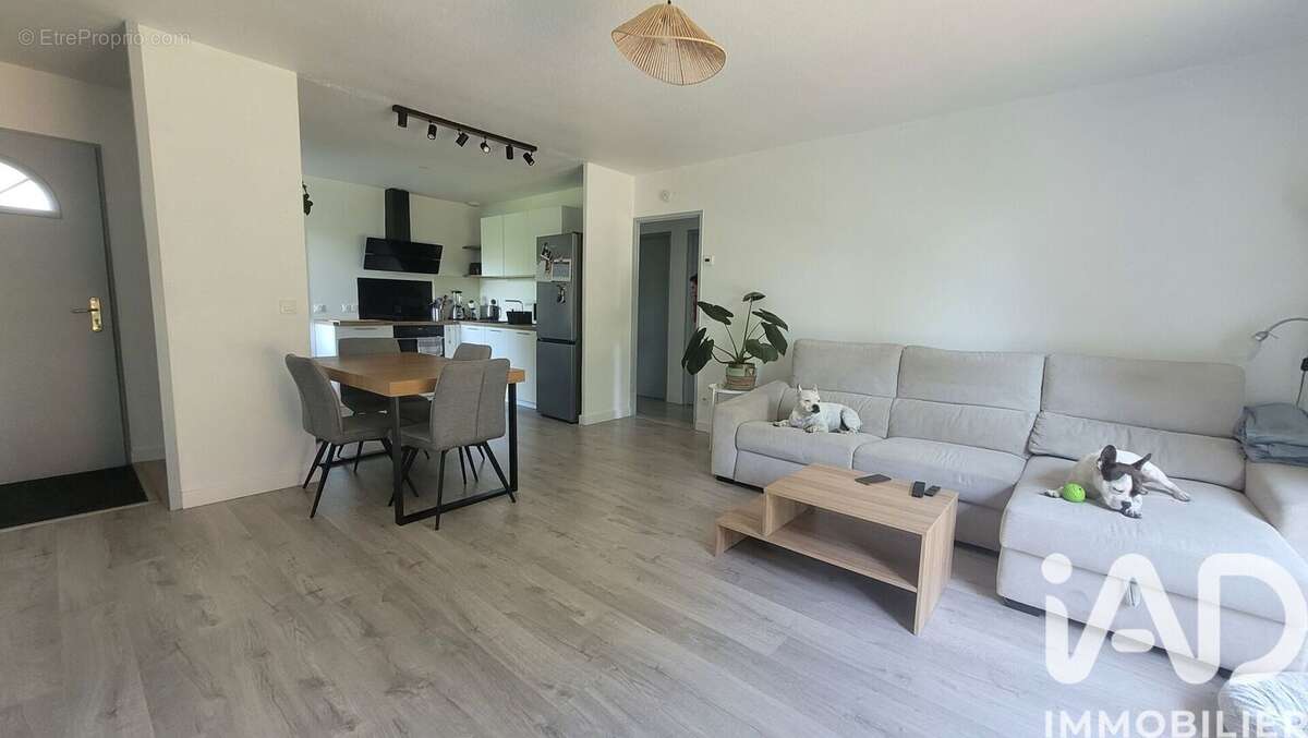 Photo 3 - Maison à COUTRAS