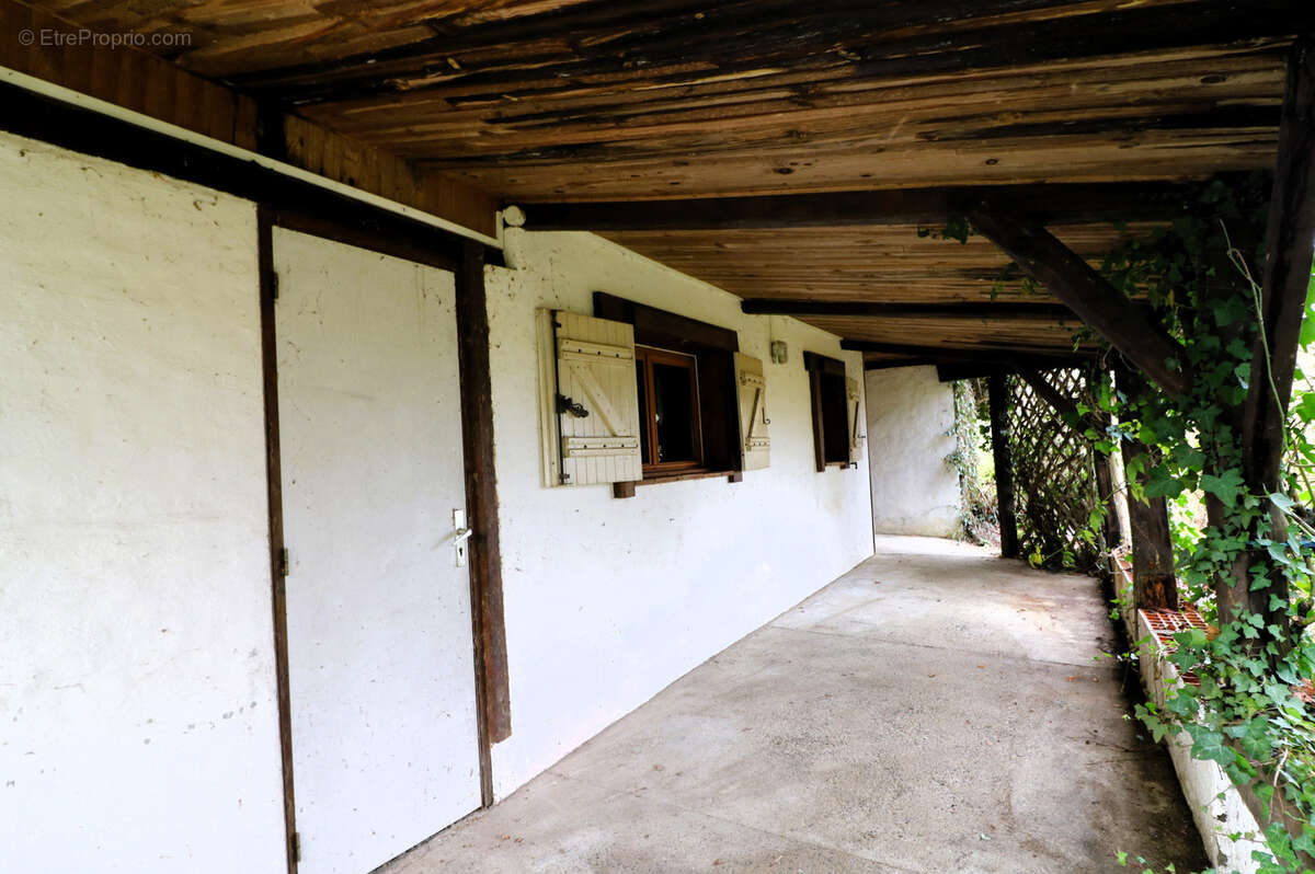 Maison à LOMBEZ