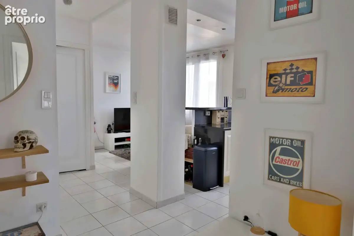 Appartement Type 3 - 58,13m2 habitables (loi carrez) - Balcon - Cave - Place de parking privative - photo 7