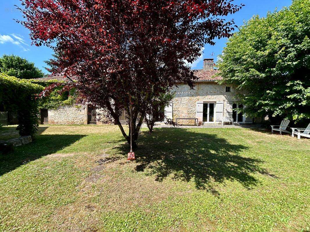 Maison à TRELISSAC