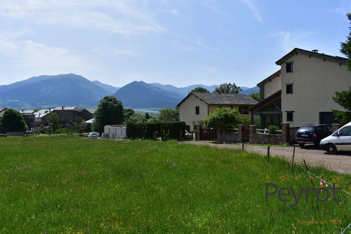 Terrain 3671 m² à Font-Romeu-Odeillo-Via  - photo 3