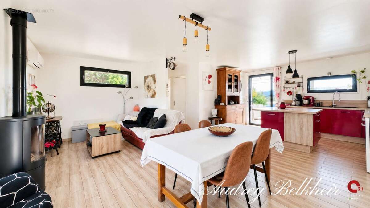 Maison 98 m² à Aigremont  - photo 3