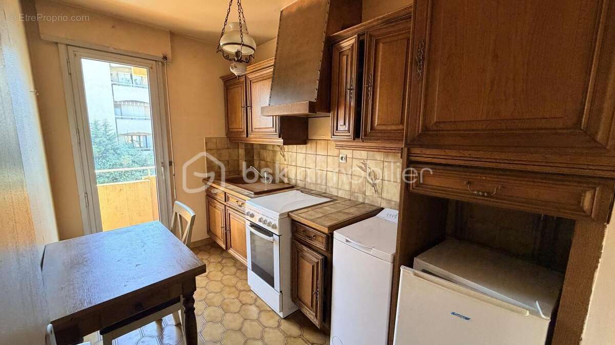 Appartement à SIX-FOURS-LES-PLAGES