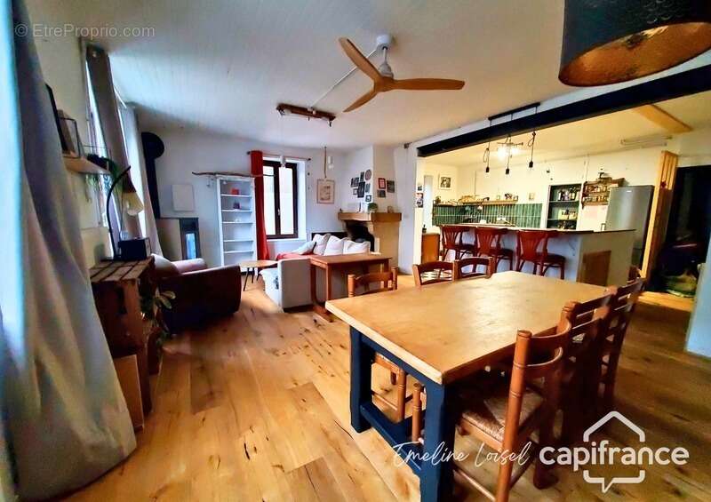Appartement à RENCUREL