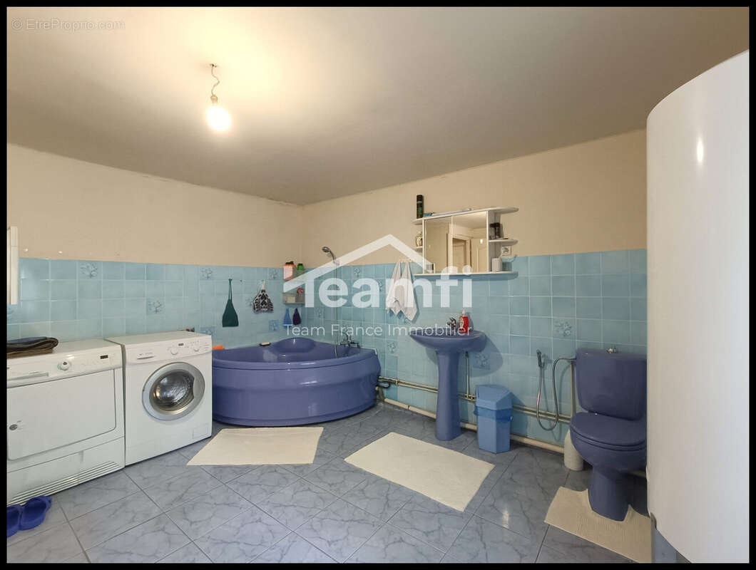 Appartement à THIERS