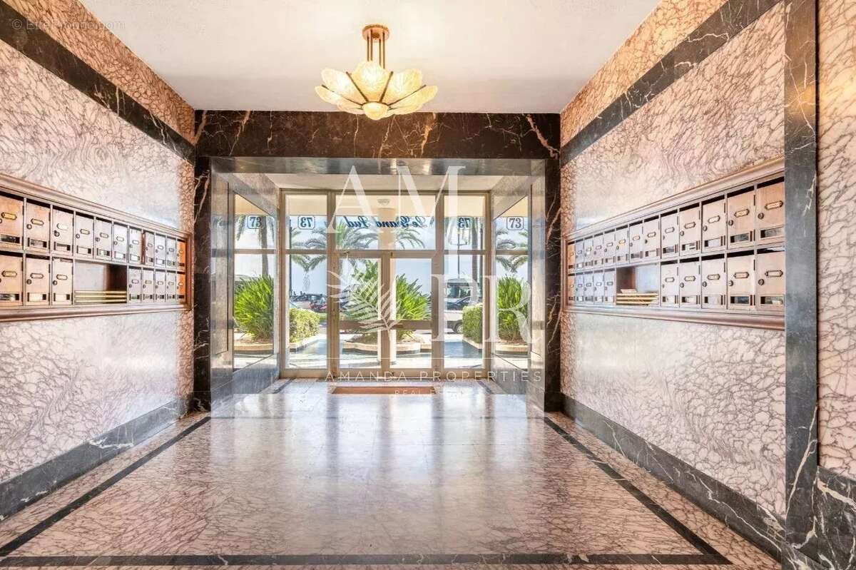 Appartement de 70m2 sur la Promenade des Anglais Vue mer panoramique - photo 5