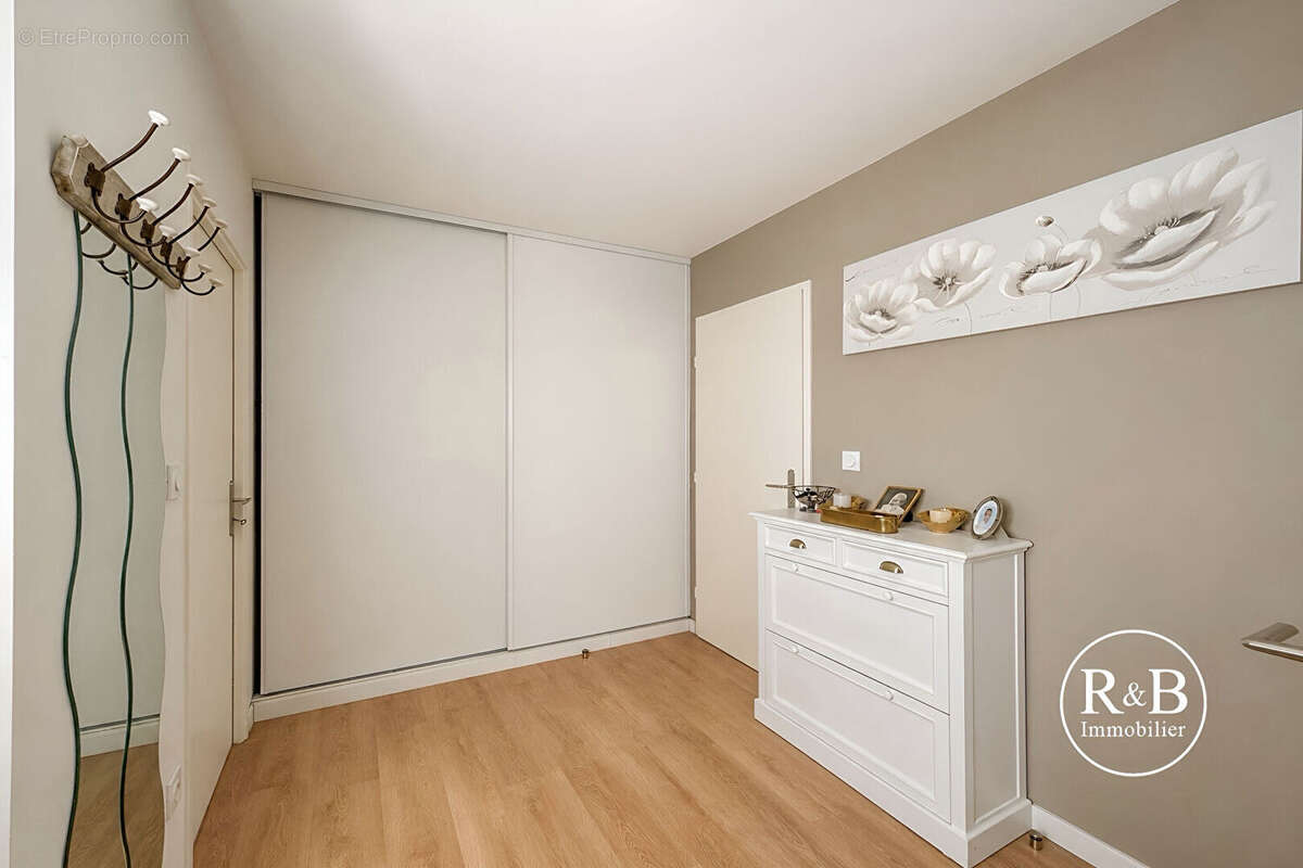 Appartement Standing Élancourt 4 pièce(s) 80 m2 - photo 16