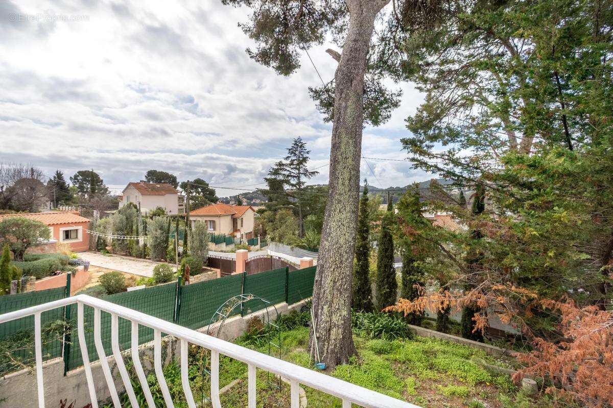 Maison à CARQUEIRANNE