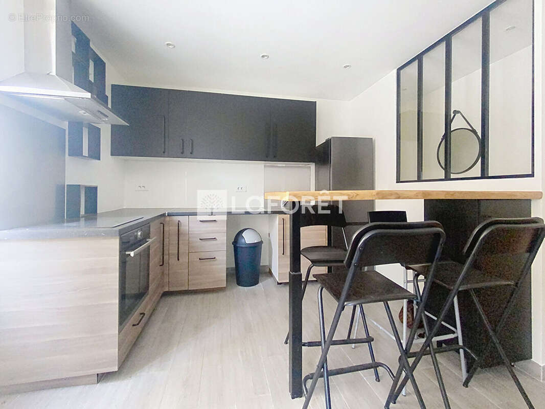 Appartement à LE PERREUX-SUR-MARNE