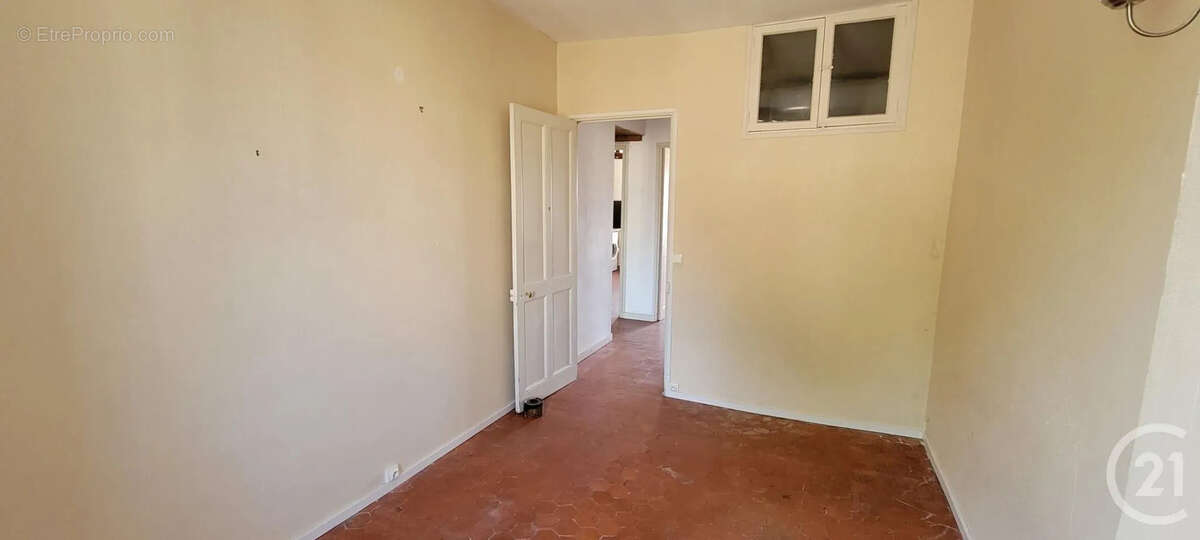 Appartement 59 m² à Avignon  - photo 5
