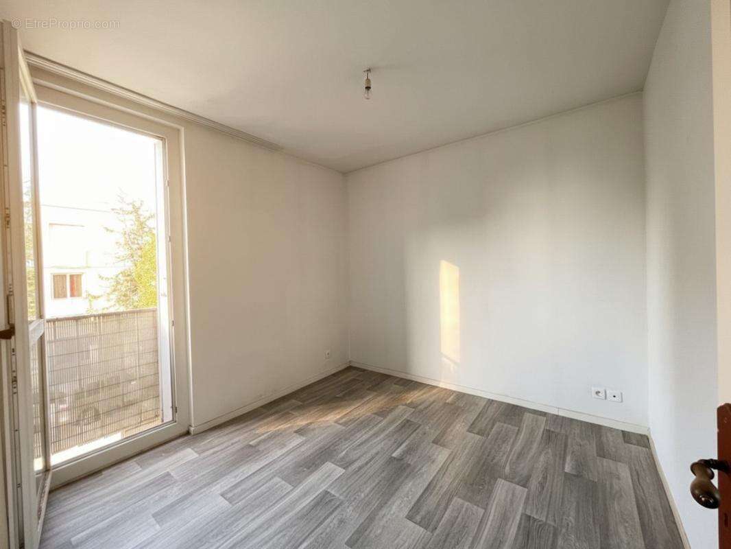 Appartement à MONTELIMAR