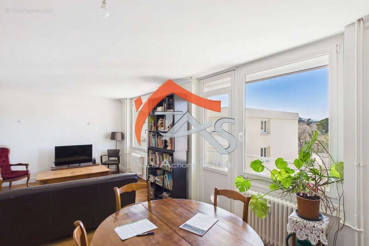 Appartement à SAINT-CHAMOND
