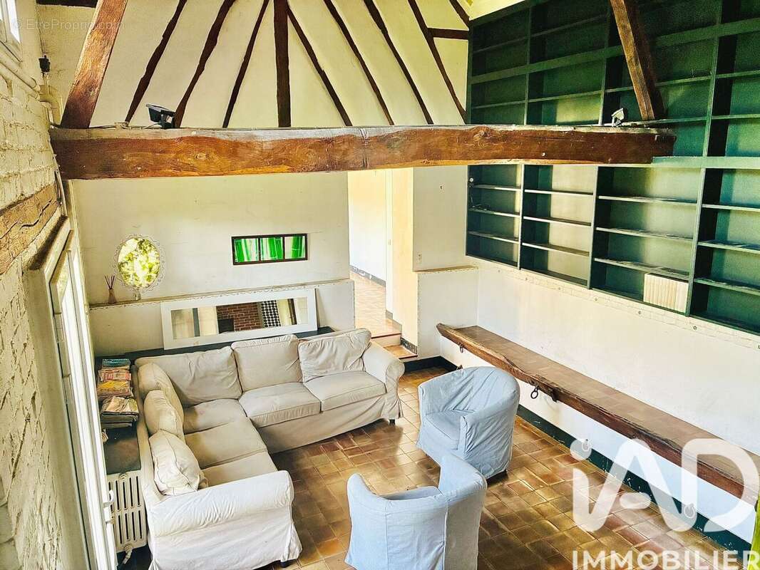 Maison 255 m² à Lafraye  - photo 5