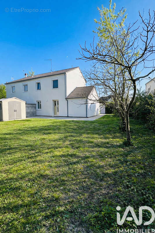 Photo 6 - Maison à FLEURY-LES-AUBRAIS