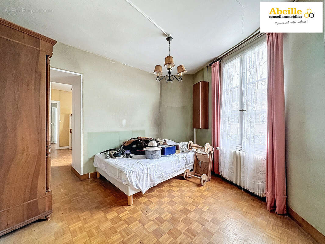 Maison ancienne de 94 m2 hab sur 156 m2 de terrain. - photo 9
