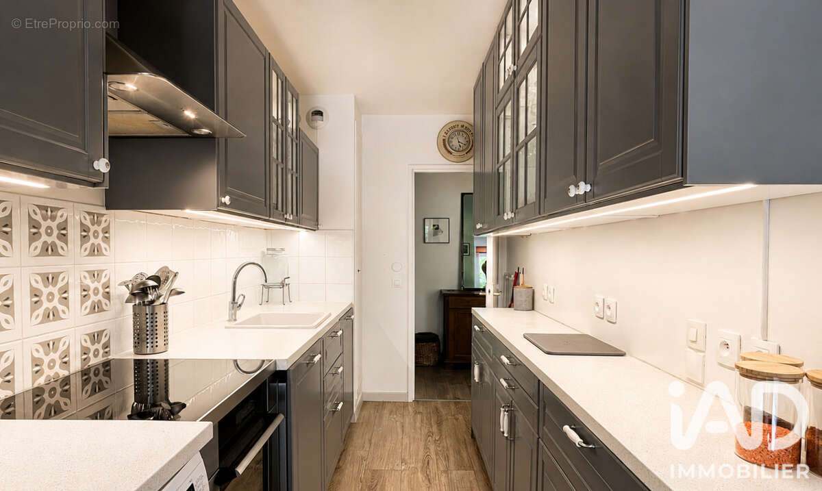 Photo 6 - Appartement à VERRIERES-LE-BUISSON