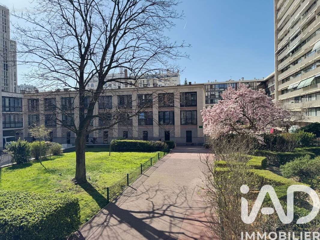 Photo 9 - Appartement à BOULOGNE-BILLANCOURT