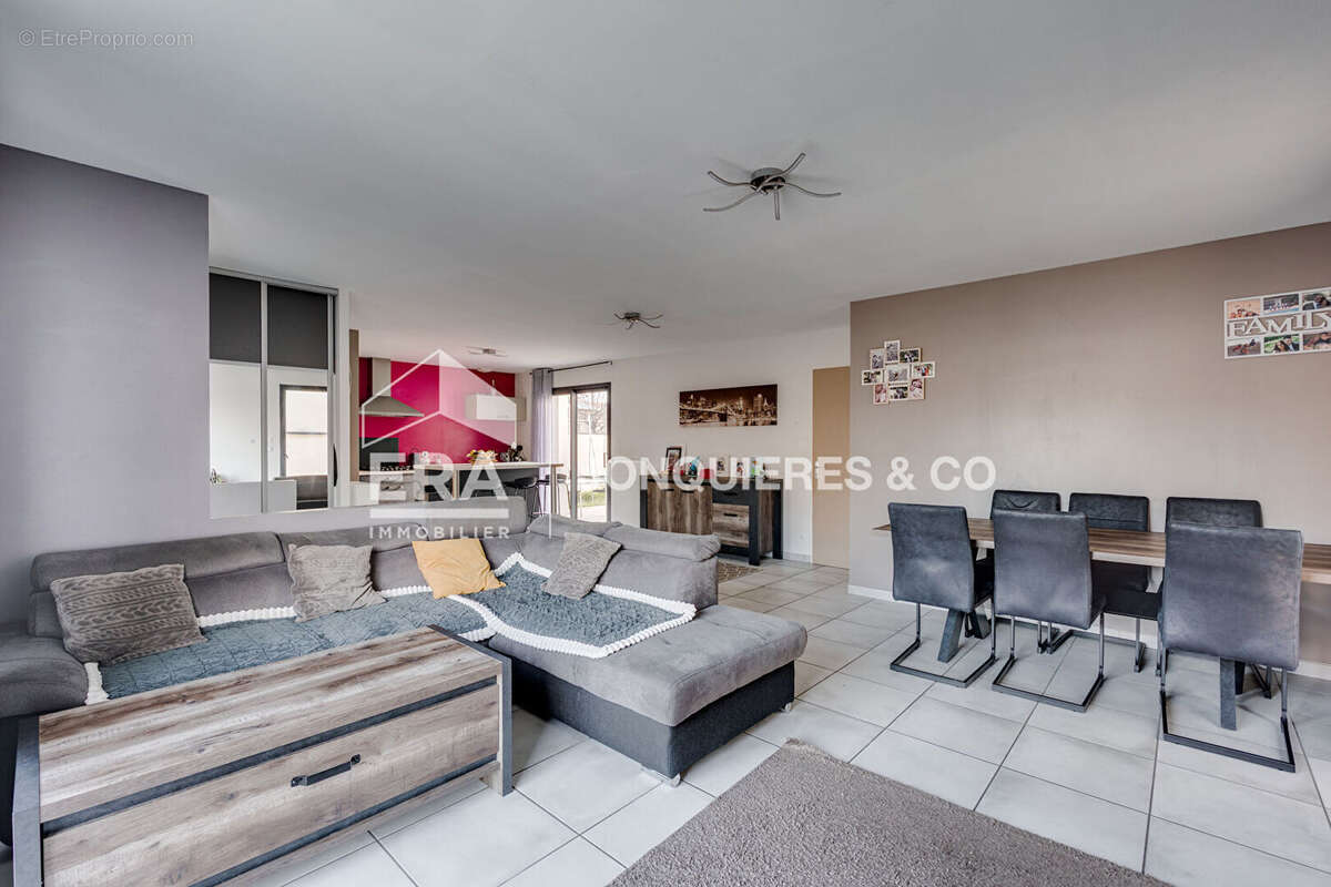 Maison à LABARTHE-SUR-LEZE