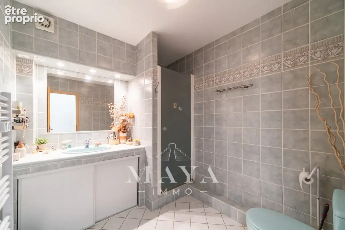 HIRSINGUE, maison de 186m2 sur 12.59 ares avec piscine - photo 17