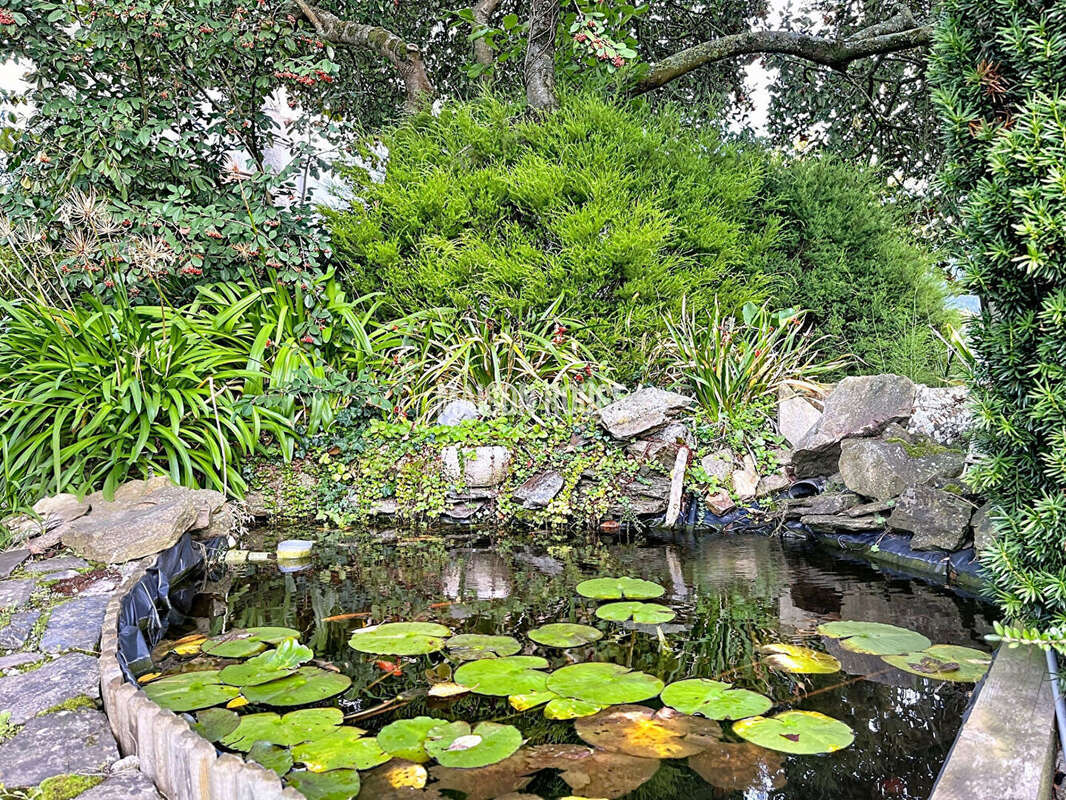 Maison à SAINT-MELOIR-DES-ONDES