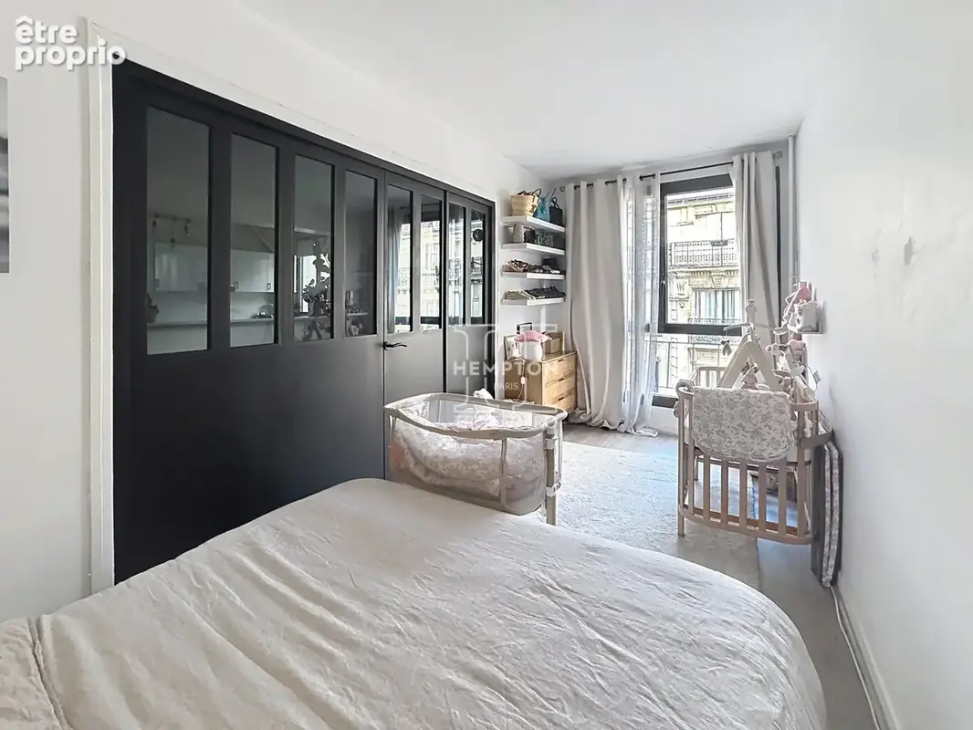 Paris xvi -appartement coup de coeur - trocadéro - élégant 2 pieces de 60 m2 - belle piece de vie de 43 2m2 - - photo 17