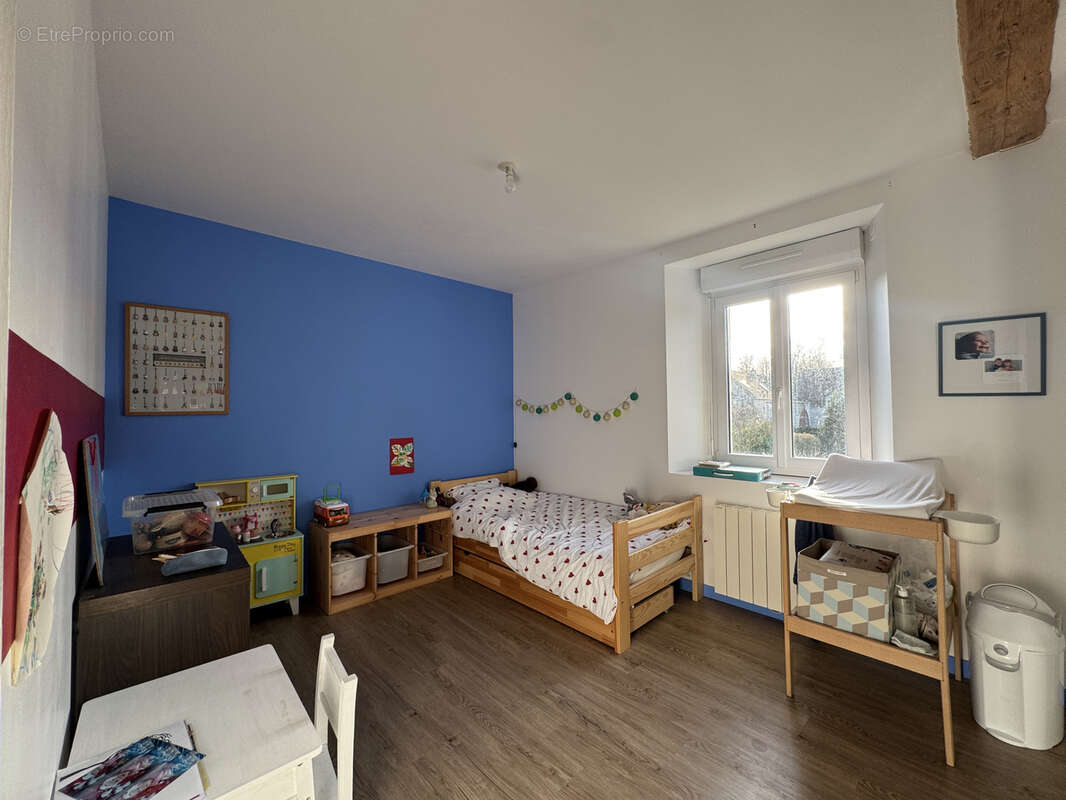 Maison à FONTAINE-HENRY