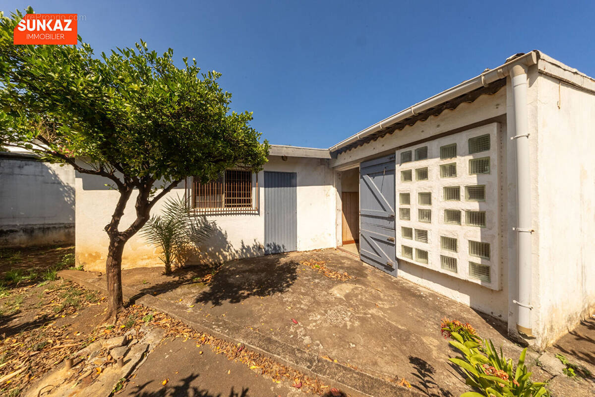 Maison à SAINT-PIERRE