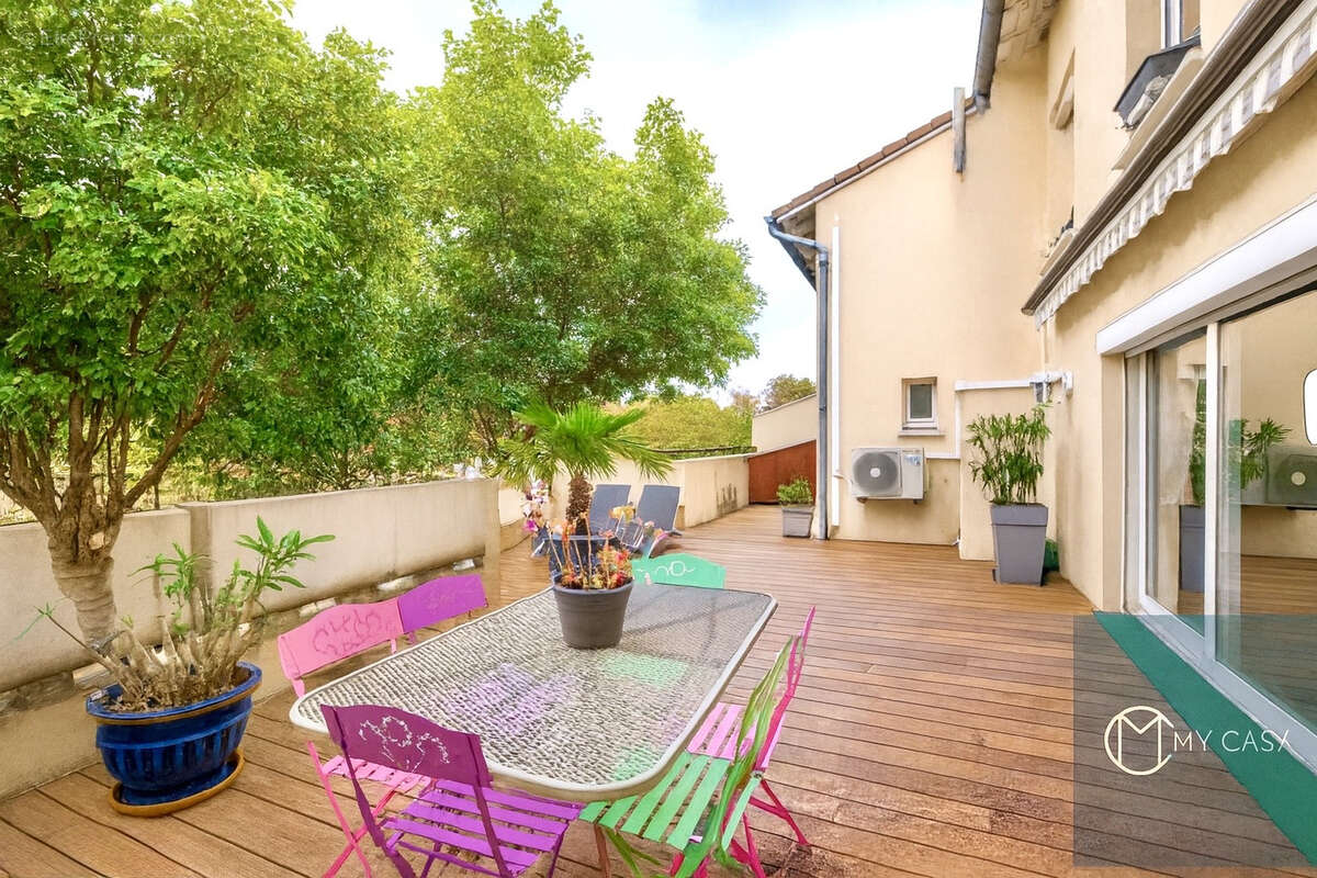 Appartement à LYON-2E