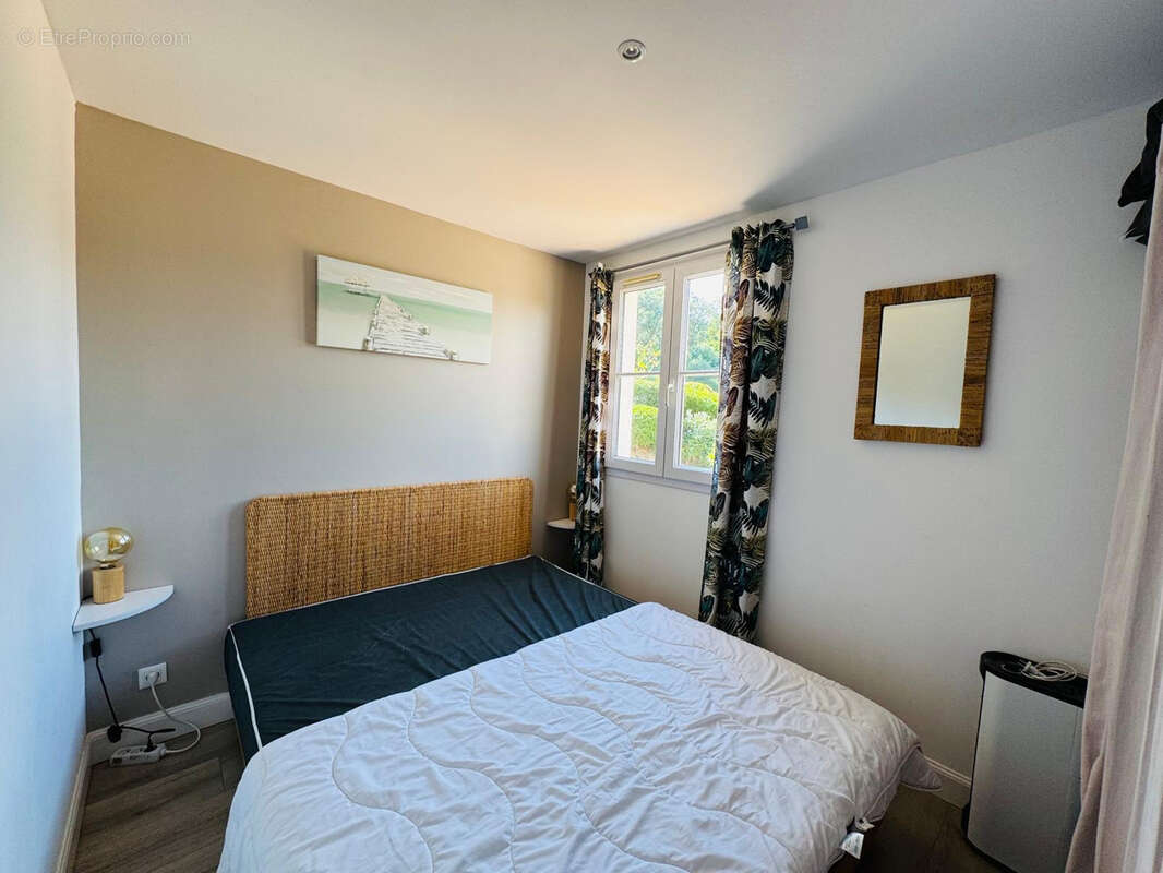 Appartement à GRIMAUD