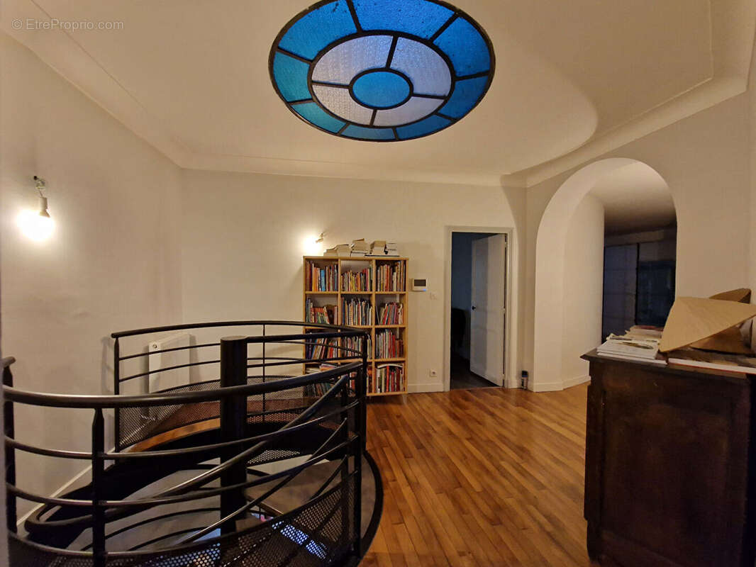 Maison spacieuse de 7 pièces à vendre à Moissac - photo 11