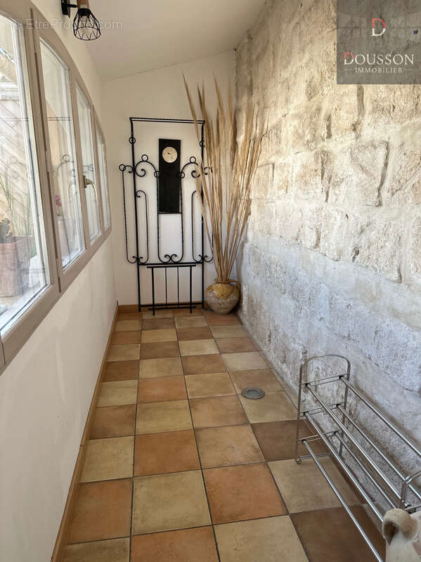 Immeuble - special investisseur - 300 m2 - photo 11