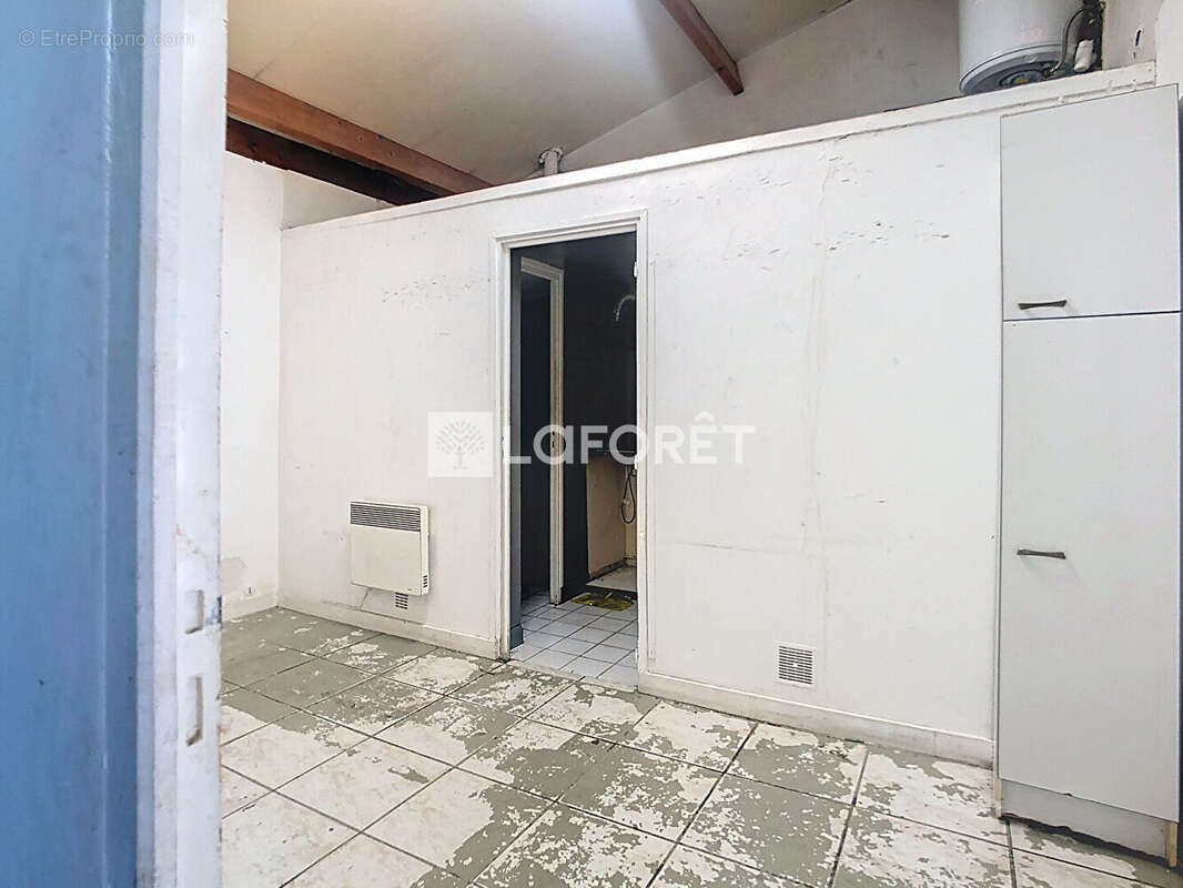 Commerce à VALENTON