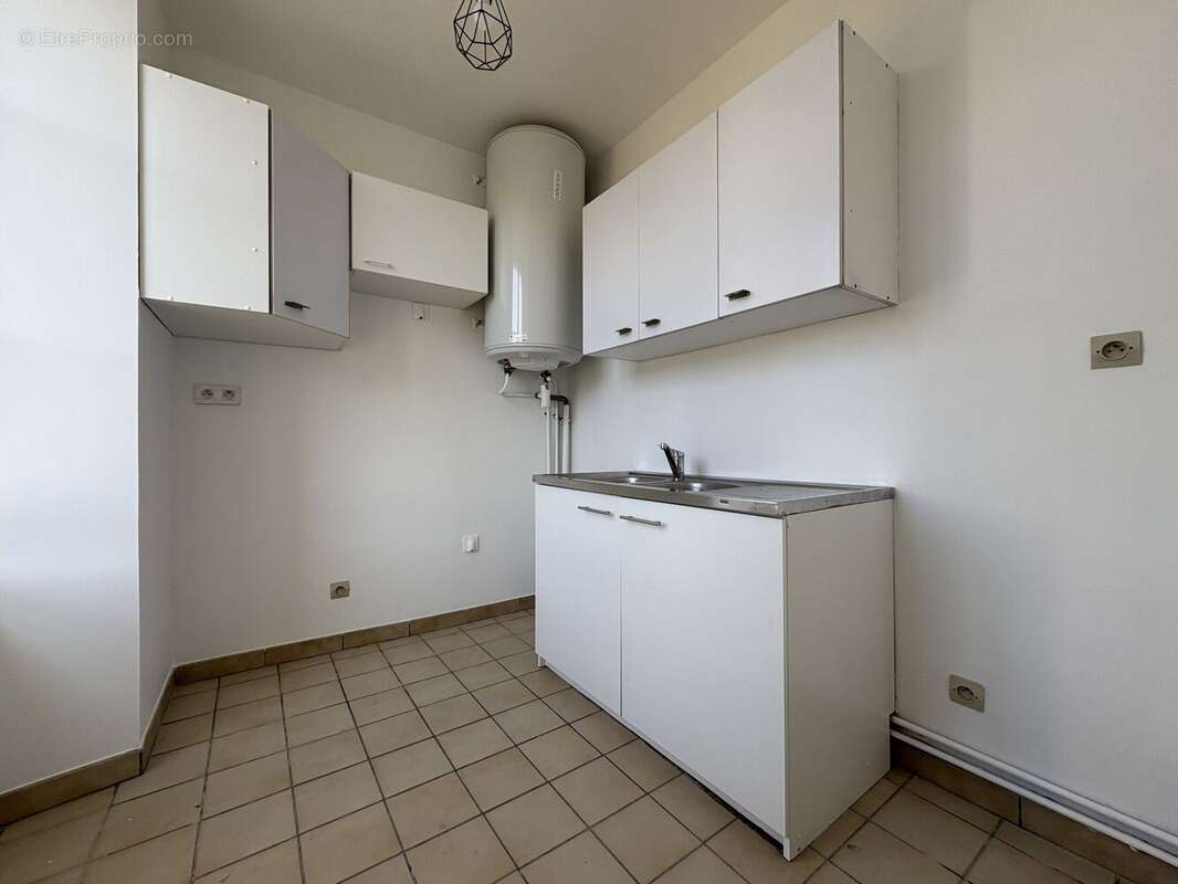 Appartement à MENNECY