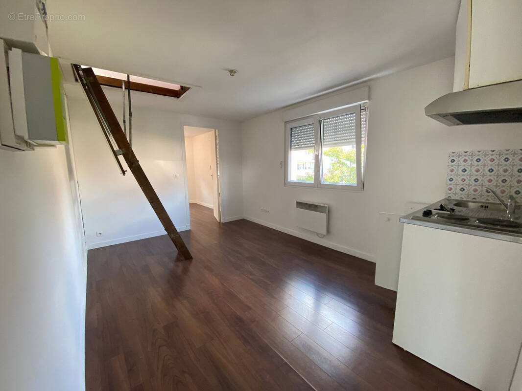 Appartement à LE BLANC-MESNIL
