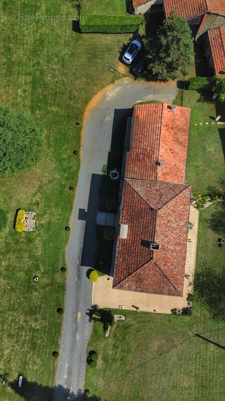 Photo 4 - Maison à BLANQUEFORT-SUR-BRIOLANCE