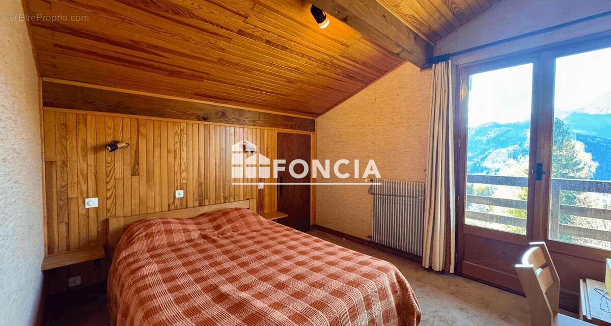 Maison à CREST-VOLAND