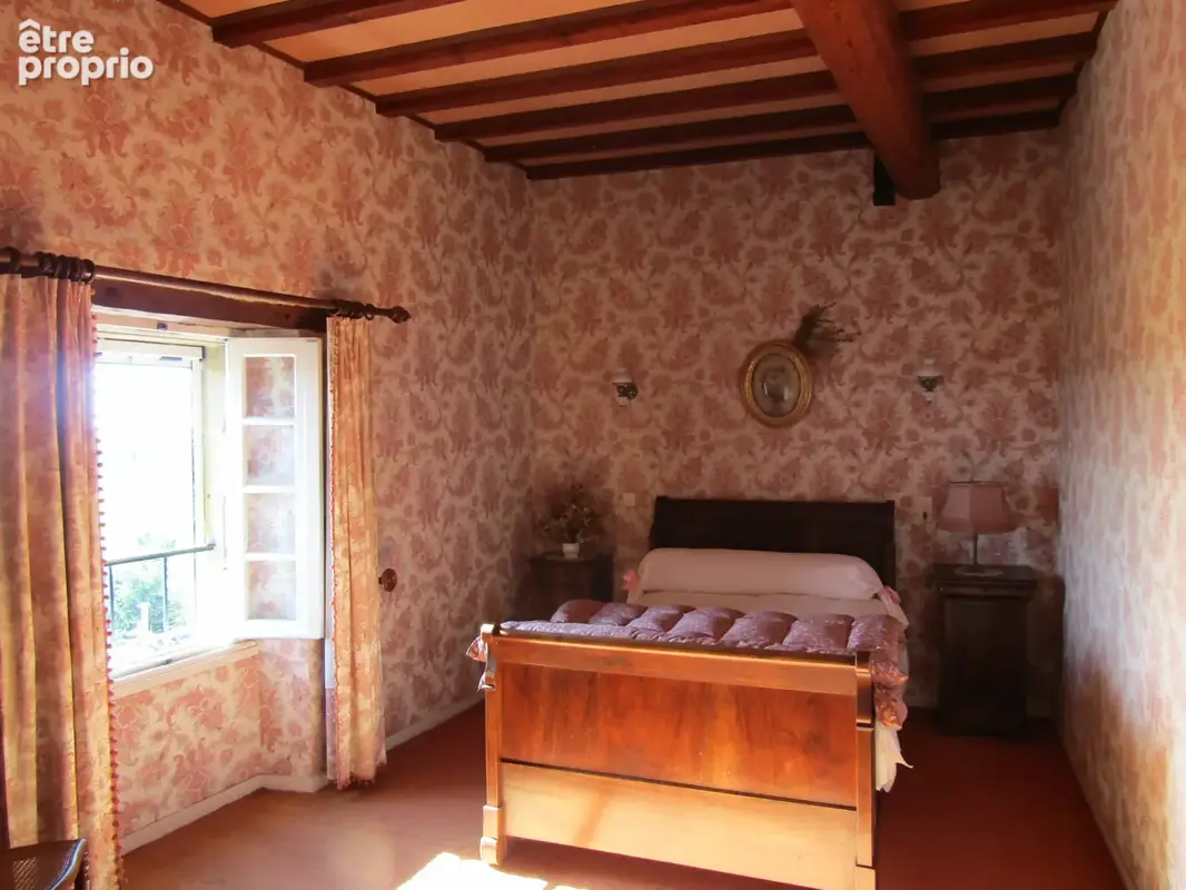 Maison de Village Avec Vue sur les Pyrénéeqs de Type 6/7 et petit jardinet - photo 9