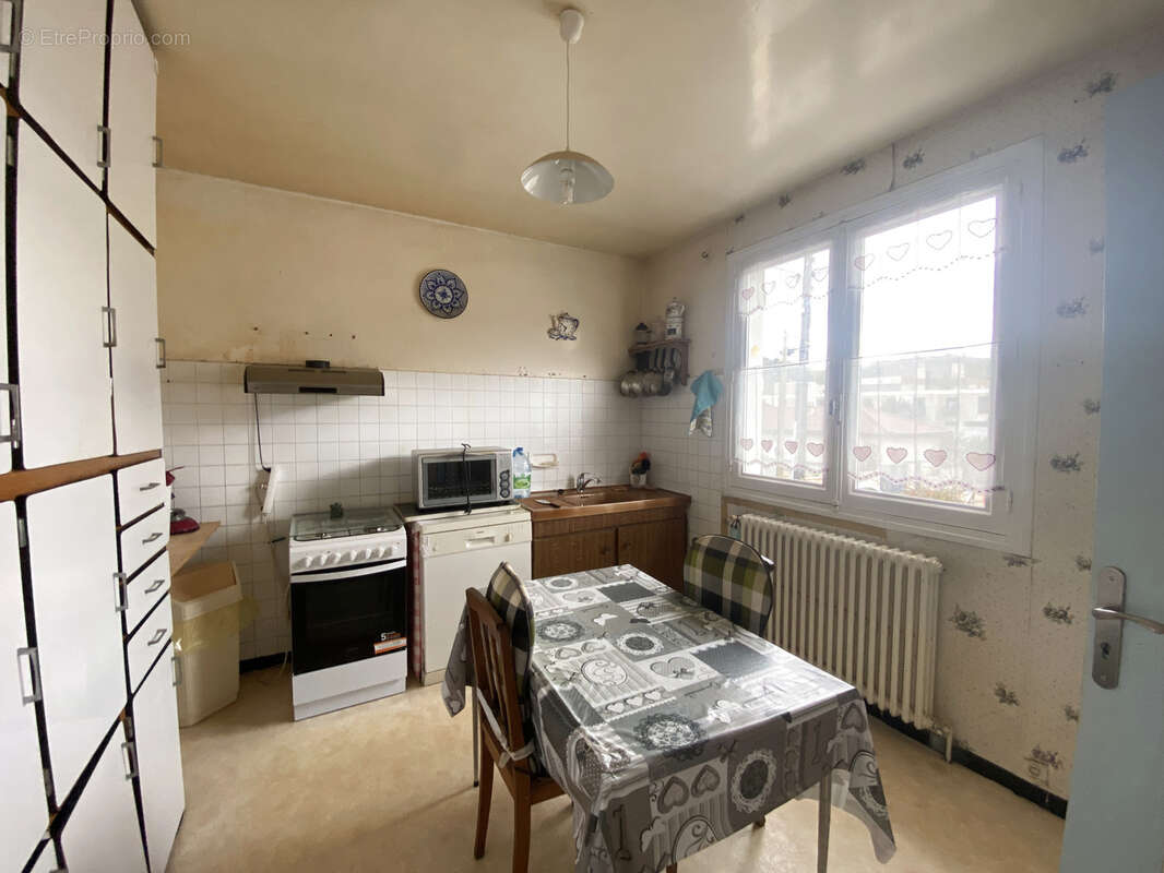 Maison à SAINT-CERE