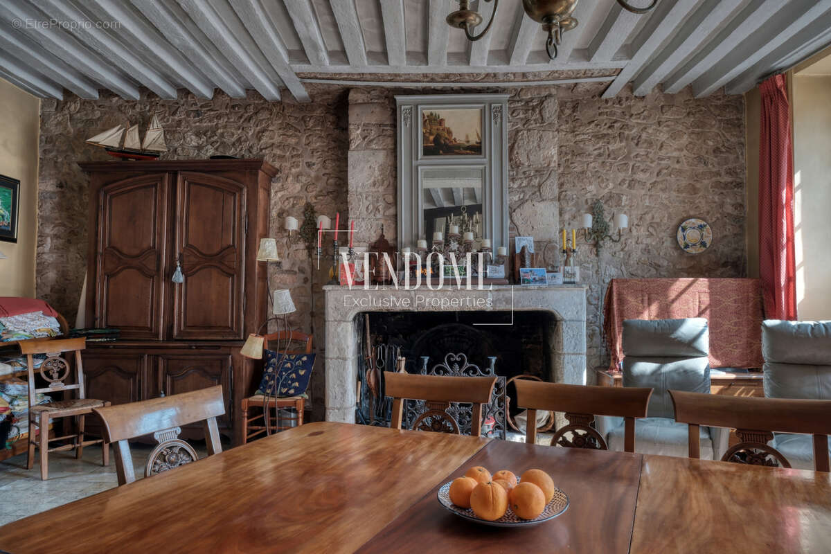 Maison à AUTHON-DU-PERCHE