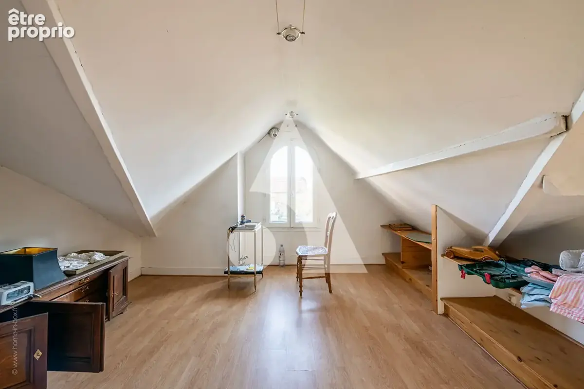 Maison familiale 7 pièces - Champigny-sur-Marne secteur Tremblay - photo 11